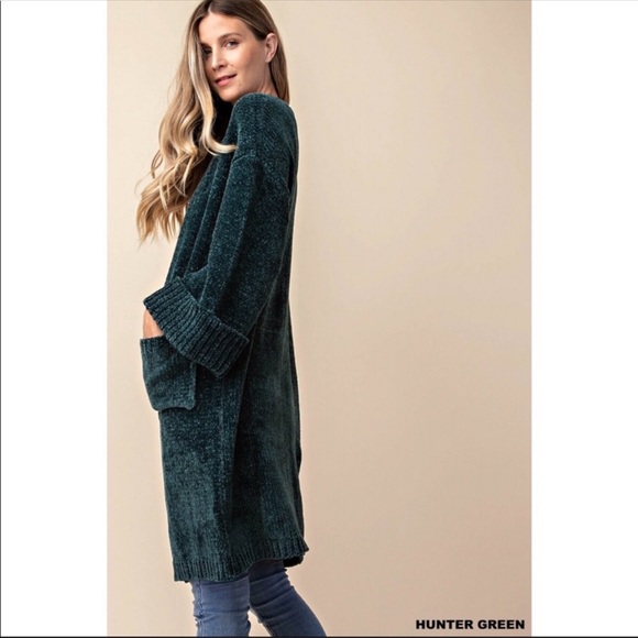 ONE LEFT -Beautiful Long Hunter Green Cardigan - Picture 4 of 4